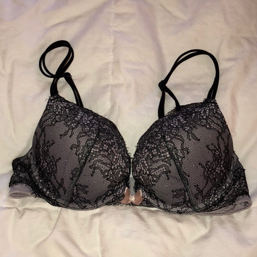 Victoria’s Secret very sexy push-up bra